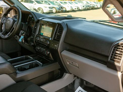 Used 2018 Ford F150 XL w/ Equipment Group 101A Mid AWD/4WD image 12