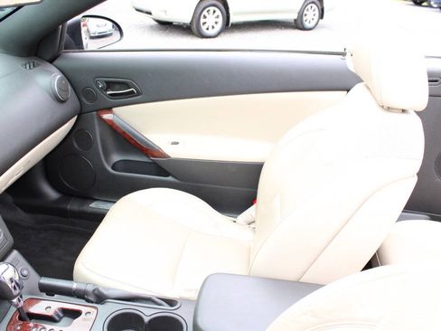 Used 2007 Pontiac G6 GT w/ Premium Package FWD image 22