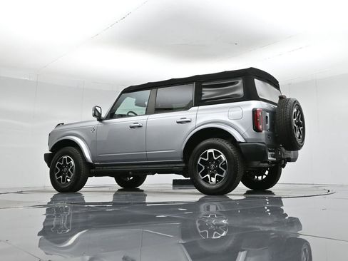 Certified 2021 Ford Bronco Outer Banks image 57