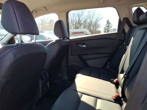 Certified 2026 Nissan Rogue SL AWD/4WD image 19