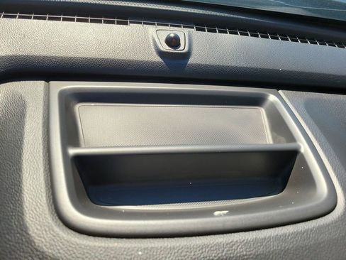 Used 2022 Chevrolet Colorado LT w/ Fleet Safety Package image 23