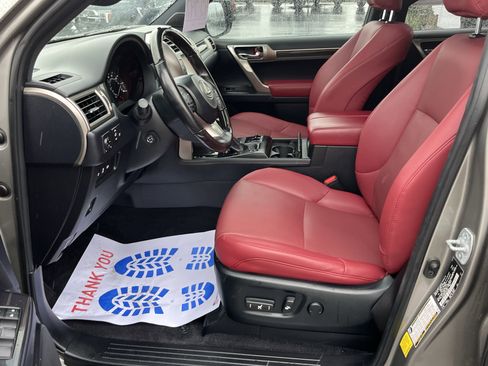 Used 2020 Lexus GX 460 Premium image 7