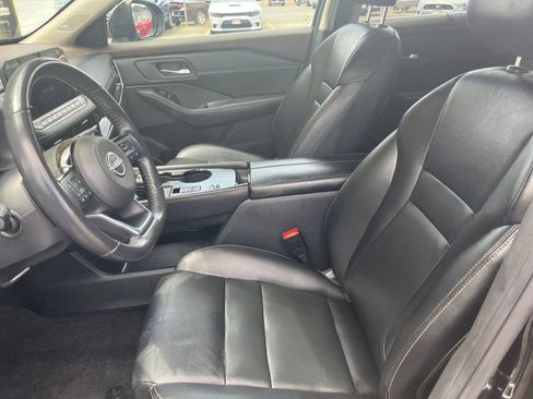 Used 2023 Nissan Rogue SL w/ SL Premium Package image 27