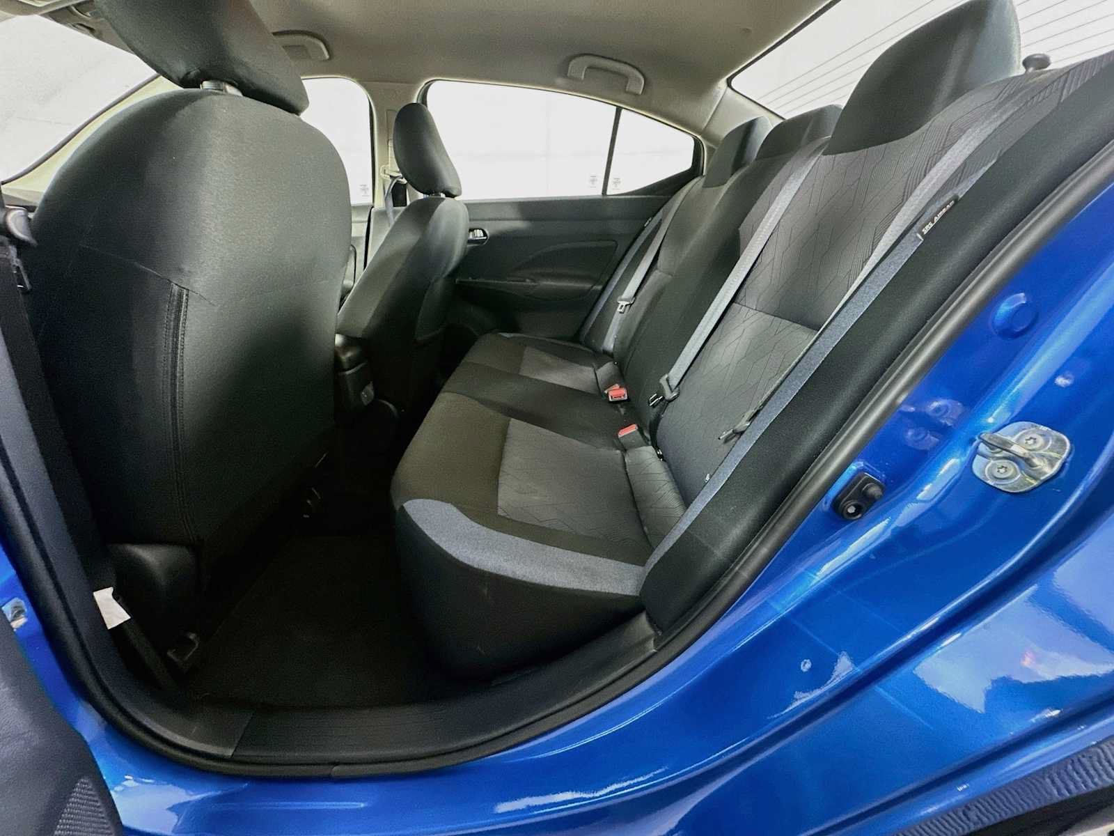 Used 2024 Nissan Versa SV FWD image 21