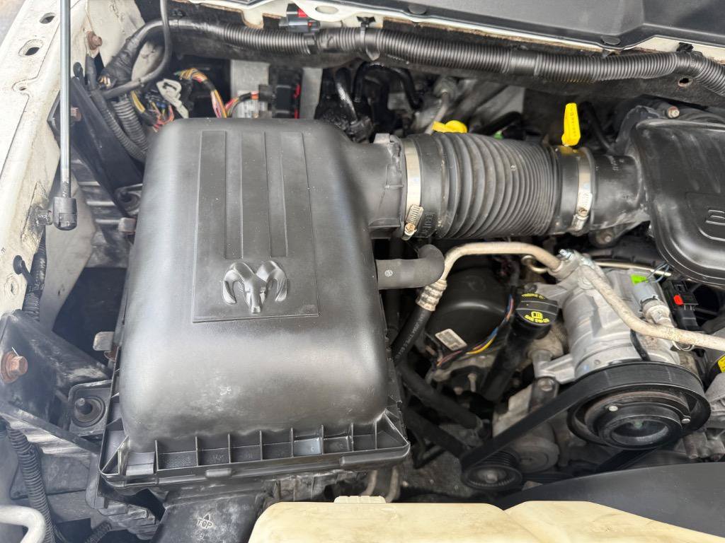 Used 2008 Dodge Ram 1500 Truck ST RWD image 31
