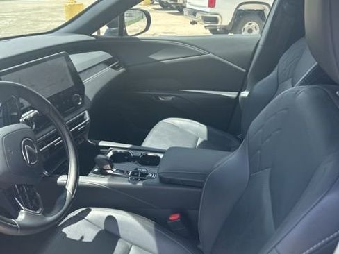 Used 2023 Lexus RX 350 Premium w/ Cold Area Package AWD/4WD image 27