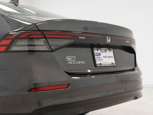 Certified 2023 Honda Accord EX image 8