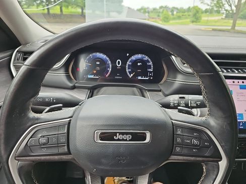 Used 2021 Jeep Grand Cherokee L Limited AWD/4WD image 20
