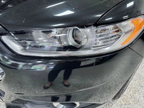 Used 2013 Ford Fusion SE image 10