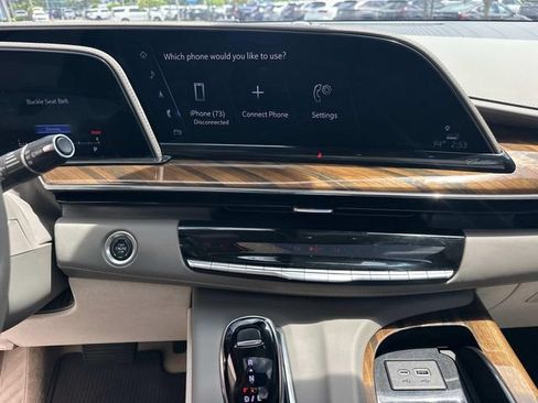 Certified 2024 Cadillac Escalade Sport Platinum RWD image 22