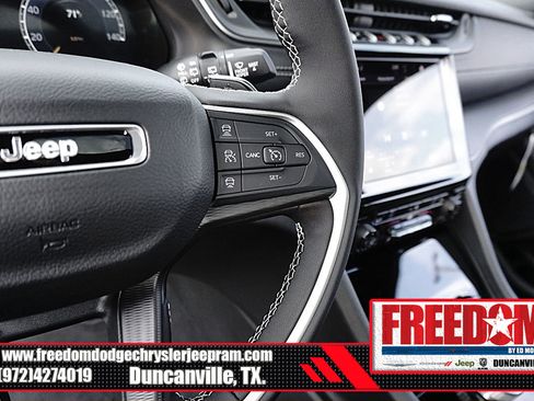 New 2025 Jeep Grand Cherokee L Altitude image 27