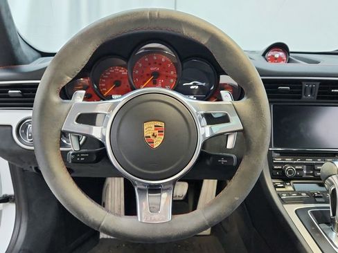 Used 2014 Porsche 911 GT3 image 28
