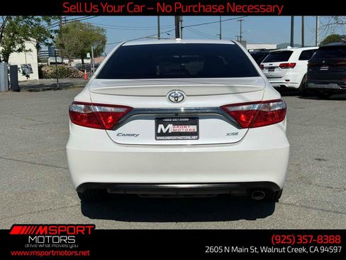 Used 2015 Toyota Camry XSE w/ Moonroof Package FWD image 8