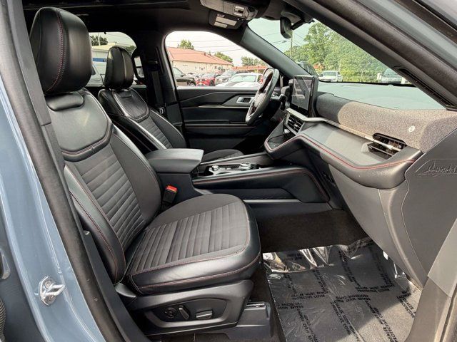 Certified 2025 Ford Explorer ST-Line w/ Premium Package AWD/4WD image 28