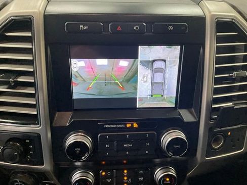 Used 2020 Ford F150 Platinum w/ Equipment Group 701A Luxury image 13