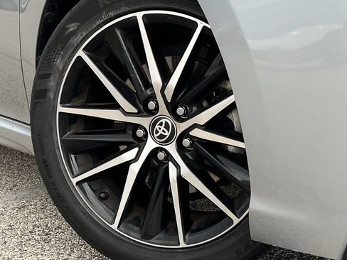 Used 2024 Toyota Camry SE FWD image 27