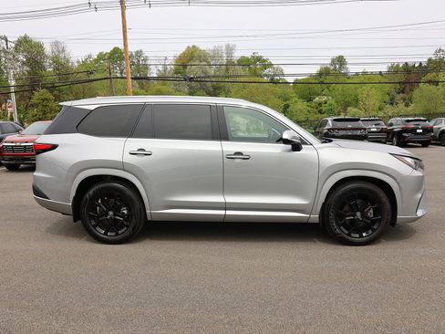 Used 2024 Lexus TX 350 AWD w/ Cold Weather Package image 8