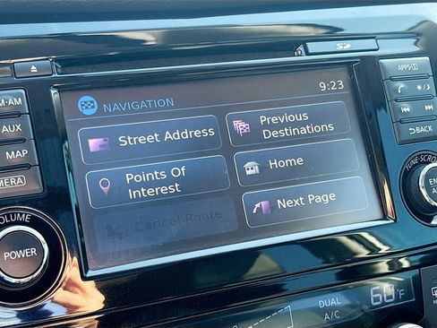 Used 2016 Nissan Rogue SL w/ SL Premium Package image 31