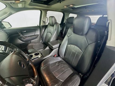 Used 2012 GMC Acadia Denali image 22