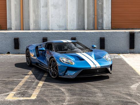 Used 2019 Ford GT image 6