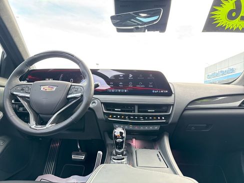 Used 2026 Cadillac CT5 V Blackwing w/ Super Cruise 1 Package image 14