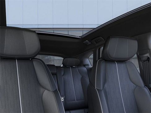 New 2025 Cadillac Optiq Sport 2 w/ LPO, Floor Liner Package image 24