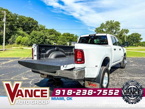 Used 2025 RAM 3500 Big Horn image 18