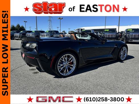 Used 2016 Chevrolet Corvette Z06 w/ 2LZ Preferred Equipment Group image 9