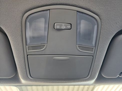 Used 2018 Hyundai Elantra SEL FWD image 50