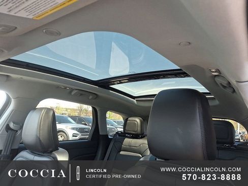Certified 2022 Lincoln Corsair Reserve w/ Equipment Group 201A AWD/4WD image 14