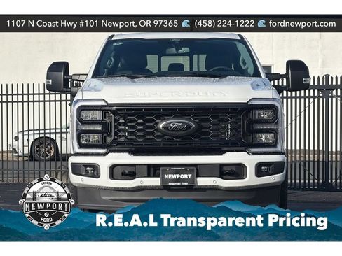 New 2026 Ford F250 Lariat w/ Black Appearance Package AWD/4WD image 12