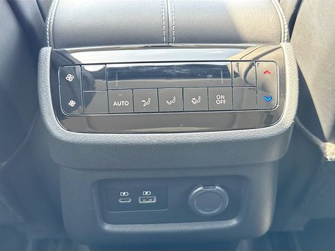 Used 2023 INFINITI QX60 Luxe w/ Cargo Package FWD image 32