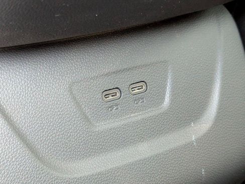 Used 2024 Chevrolet Blazer EV LT AWD/4WD image 24