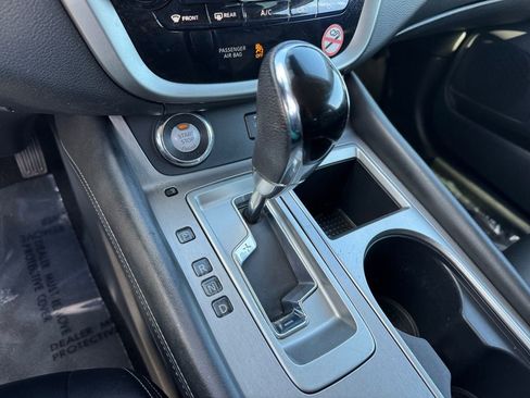 Used 2023 Nissan Murano SV image 24