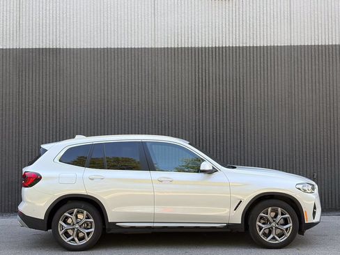Used 2024 BMW X3 xDrive30i w/ Premium Package AWD/4WD image 8
