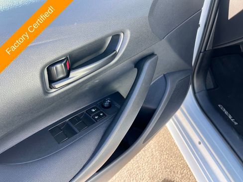 Used 2025 Toyota Corolla LE image 10