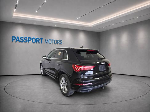 Used 2023 Audi Q3 2.0T Premium Plus w/ Premium Plus Package AWD/4WD image 6
