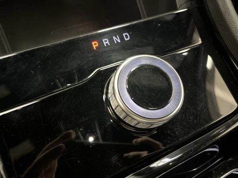 Used 2023 Jeep Grand Cherokee L Laredo image 21