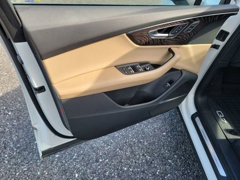 Used 2021 Audi Q7 2.0T Premium Plus image 21