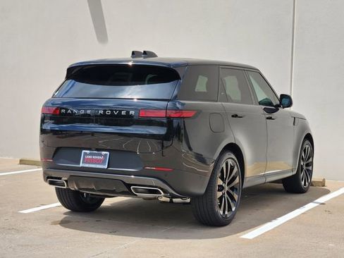 New 2026 Land Rover Range Rover Sport SE AWD/4WD image 7
