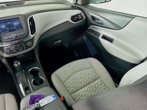 Used 2021 Chevrolet Equinox LS w/ LS Convenience Package FWD image 26