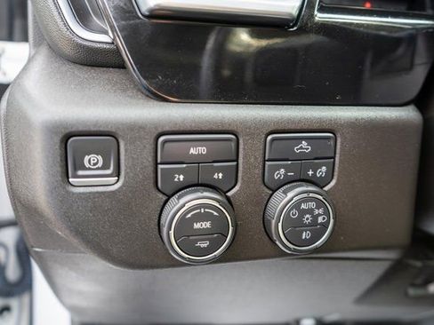 Used 2022 Chevrolet Silverado 1500 RST image 18