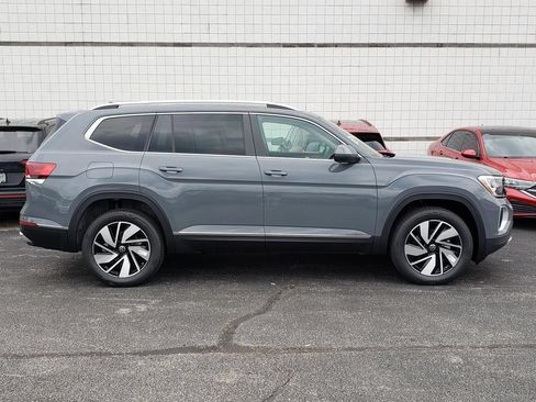 New 2026 Volkswagen Atlas SEL AWD/4WD image 2