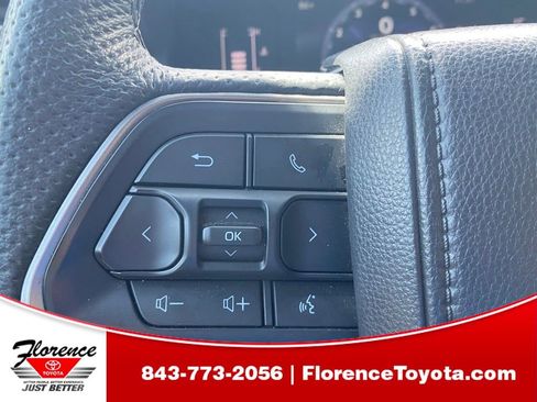 Used 2024 Toyota Tacoma SR5 w/ SR5 Upgrade Package AWD/4WD image 28