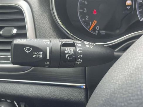 Used 2020 Jeep Grand Cherokee Limited w/ Luxury Group II image 25