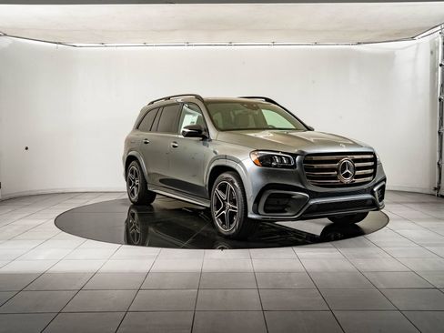 New 2026 Mercedes-Benz GLS 450 4MATIC image 12
