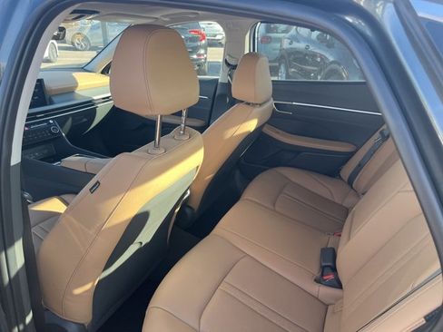 Used 2025 Hyundai Sonata Limited image 12