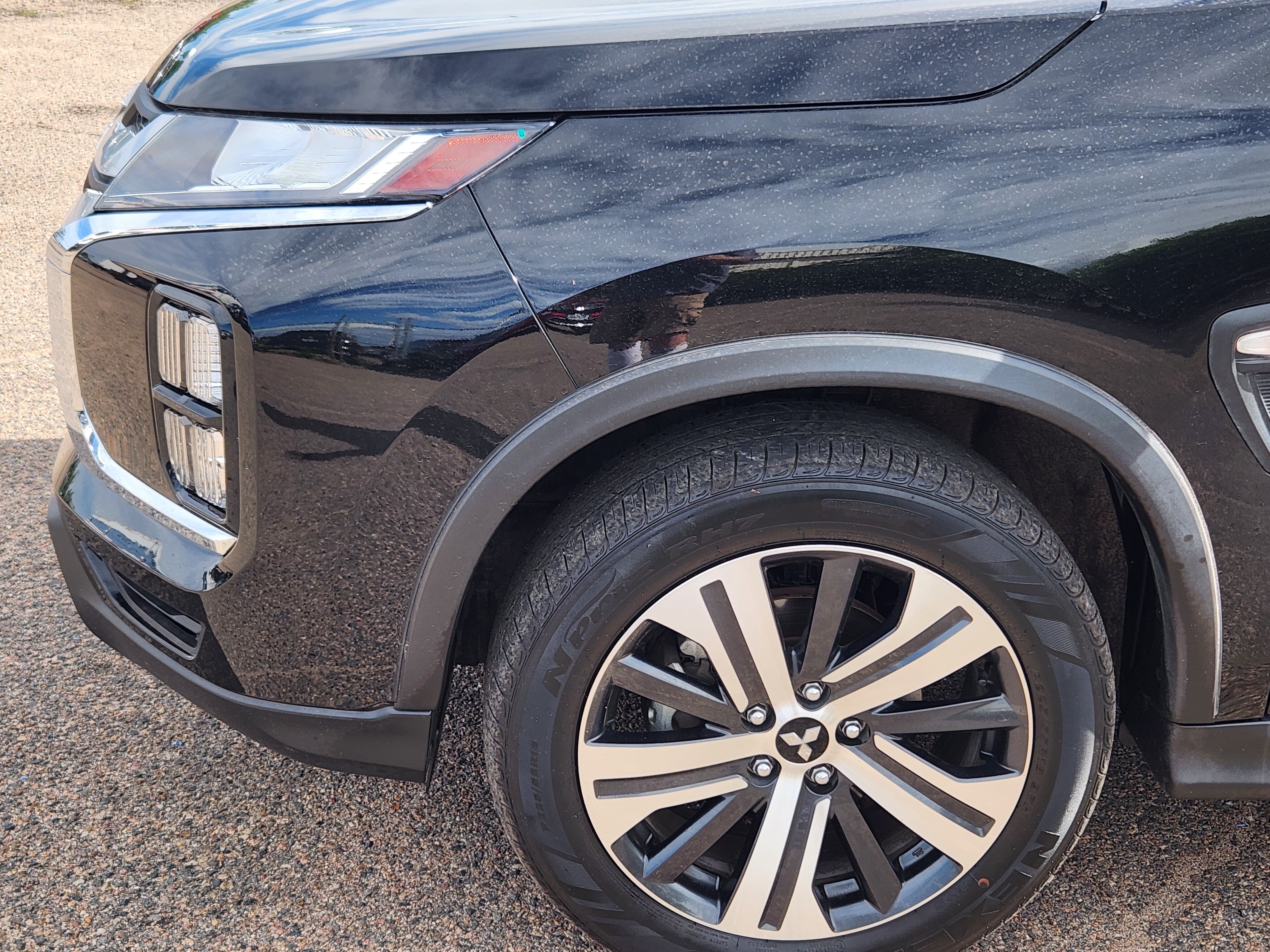 Used 2025 Mitsubishi Outlander Sport ES AWD/4WD image 6