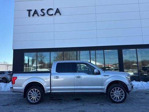 Used 2019 Ford F150 Limited w/ Trailer Tow Package image 2