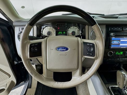 Used 2014 Ford Expedition EL Limited w/ Equipment Group 301A AWD/4WD image 9